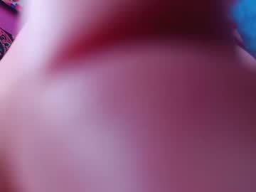Paris_Squirtt Chaturbate stream image from December 18, 2024