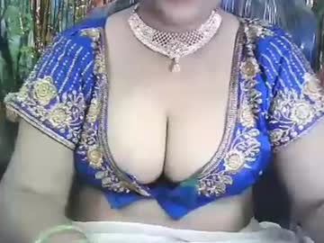 Sexypooja69 Chaturbate stream image from December 18, 2024