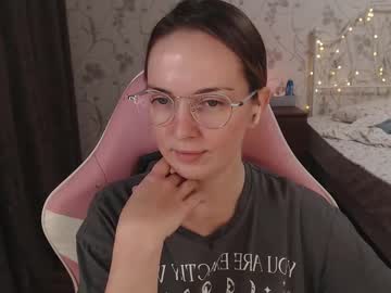Star_Shopping Chaturbate stream image from December 18, 2024