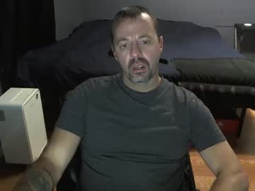Airbornelunsford39 Chaturbate stream image from December 18, 2024