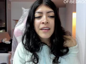 Bedroomeyess Chaturbate stream image from December 18, 2024