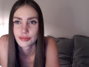 Butterflys_ Chaturbate stream image from December 18, 2024