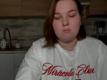 Carlytrev Chaturbate stream image from December 18, 2024