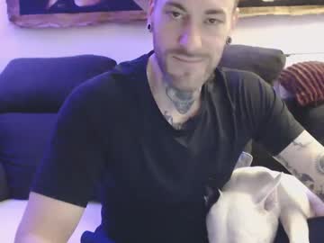 Huebscherschwanz Chaturbate stream image from December 18, 2024