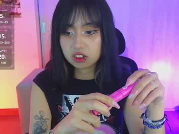 Jinnxxx_ Chaturbate stream image from December 18, 2024