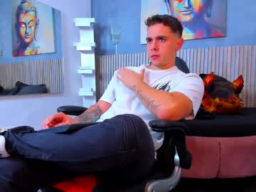 _Liamwalker Chaturbate stream image from December 18, 2024