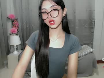 Roxie_Fuckdoll Chaturbate stream image from December 18, 2024