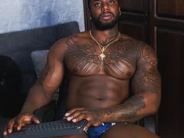 Tairontucke Chaturbate stream image from December 18, 2024