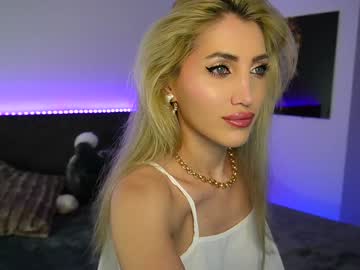 Tweety_Twist Chaturbate stream image from December 18, 2024