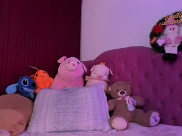 X_Lau Chaturbate stream image from December 18, 2024