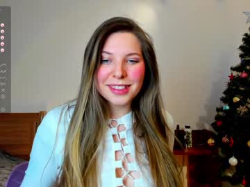 Anya_Seven Chaturbate stream image from December 19, 2024