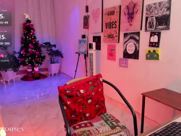 Carolinerousev Chaturbate stream image from December 19, 2024