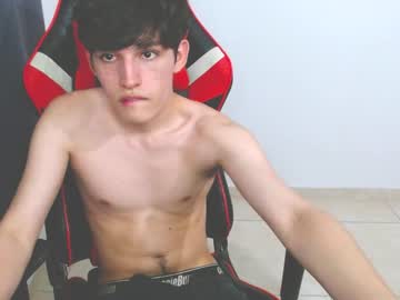 Eren_Tatakae Chaturbate stream image from December 19, 2024
