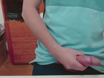 Gutierrito2 Chaturbate stream image from December 19, 2024