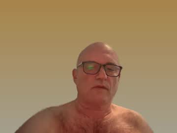 Lucas10004 Chaturbate stream image from December 19, 2024