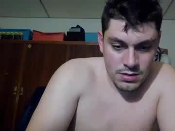 Luis2423 Chaturbate stream image from December 19, 2024