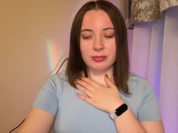 Thelexy Chaturbate stream image from December 19, 2024