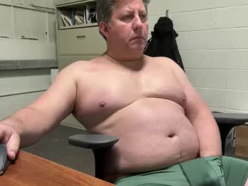 Treborinthesky Chaturbate stream image from December 19, 2024
