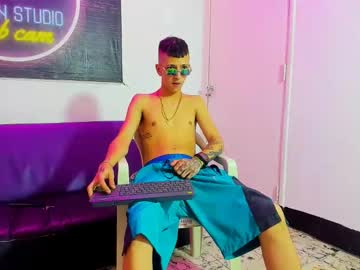 Alexxadiel Chaturbate stream image from December 19, 2024