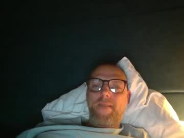 Belgianordenary Chaturbate stream image from December 19, 2024