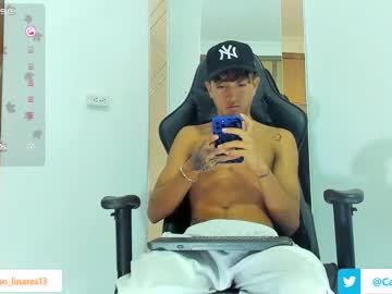 Camilobass_ Chaturbate stream image from December 19, 2024