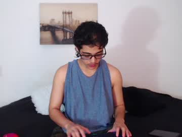 Cristian_Suarezz Chaturbate stream image from December 19, 2024