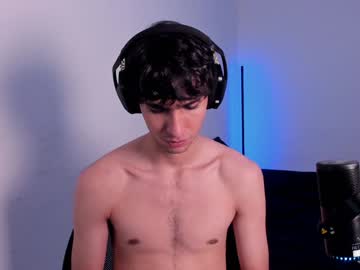 Khozler_ Chaturbate stream image from December 19, 2024