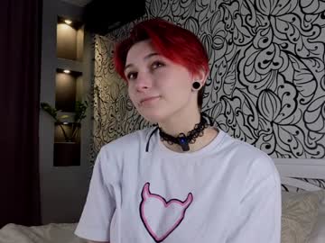 Moiredavy Chaturbate stream image from December 19, 2024