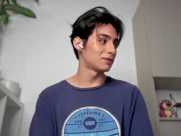 Sebas_Rosse Chaturbate stream image from December 19, 2024