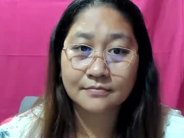 Sweetpilipina88 Chaturbate stream image from December 19, 2024
