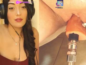 Aleja20_ Chaturbate stream image from December 19, 2024