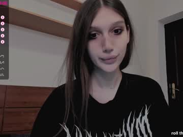Ayn3q Chaturbate stream image from December 19, 2024