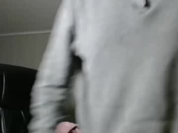 Biggay1483 Chaturbate stream image from December 19, 2024
