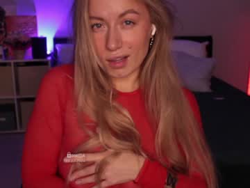 Bunny_Tsukino Chaturbate stream image from December 19, 2024