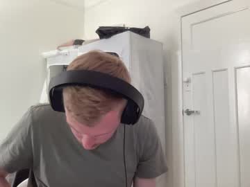 Pancakerollxo Chaturbate stream image from December 19, 2024