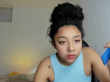 Paola_Torres3 Chaturbate stream image from December 19, 2024