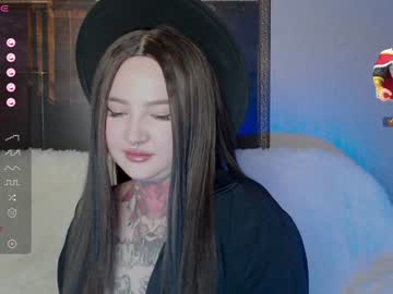 Tattoo_Kimm Chaturbate stream image from December 19, 2024
