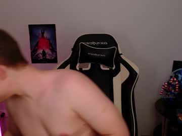 Yourbilly Chaturbate stream image from December 19, 2024