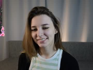 Beverlyvega Chaturbate stream image from December 19, 2024