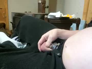 Claygilmeriii Chaturbate stream image from December 19, 2024