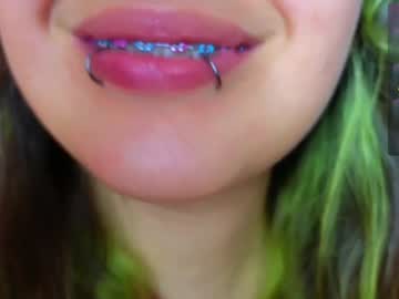 Malicia_Witch_ Chaturbate stream image from December 19, 2024