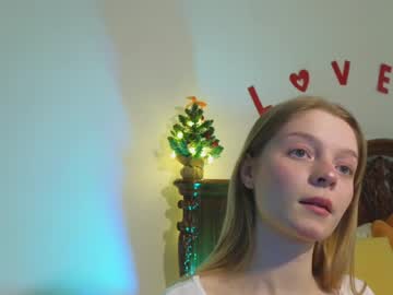 Mimichelle Chaturbate stream image from December 19, 2024