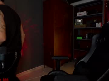 Redrum_696 Chaturbate stream image from December 19, 2024