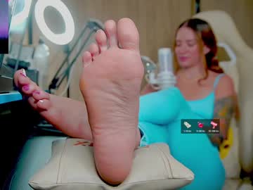 Skinnygirl019 Chaturbate stream image from December 19, 2024