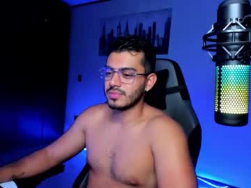 Bruno_Diaz31 Chaturbate stream image from December 19, 2024