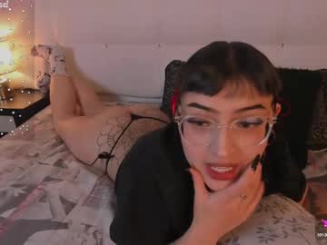 Cintya_Kors Chaturbate stream image from December 19, 2024