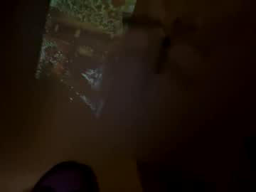 Geld_88 Chaturbate stream image from December 19, 2024