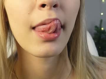 Merylharvison Chaturbate stream image from December 19, 2024