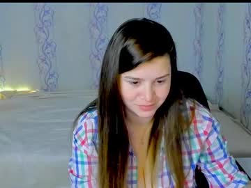 Pink_Rossy Chaturbate stream image from December 19, 2024