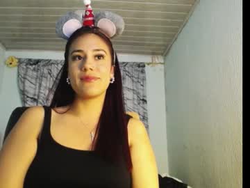 Rafaellamiller Chaturbate stream image from December 19, 2024